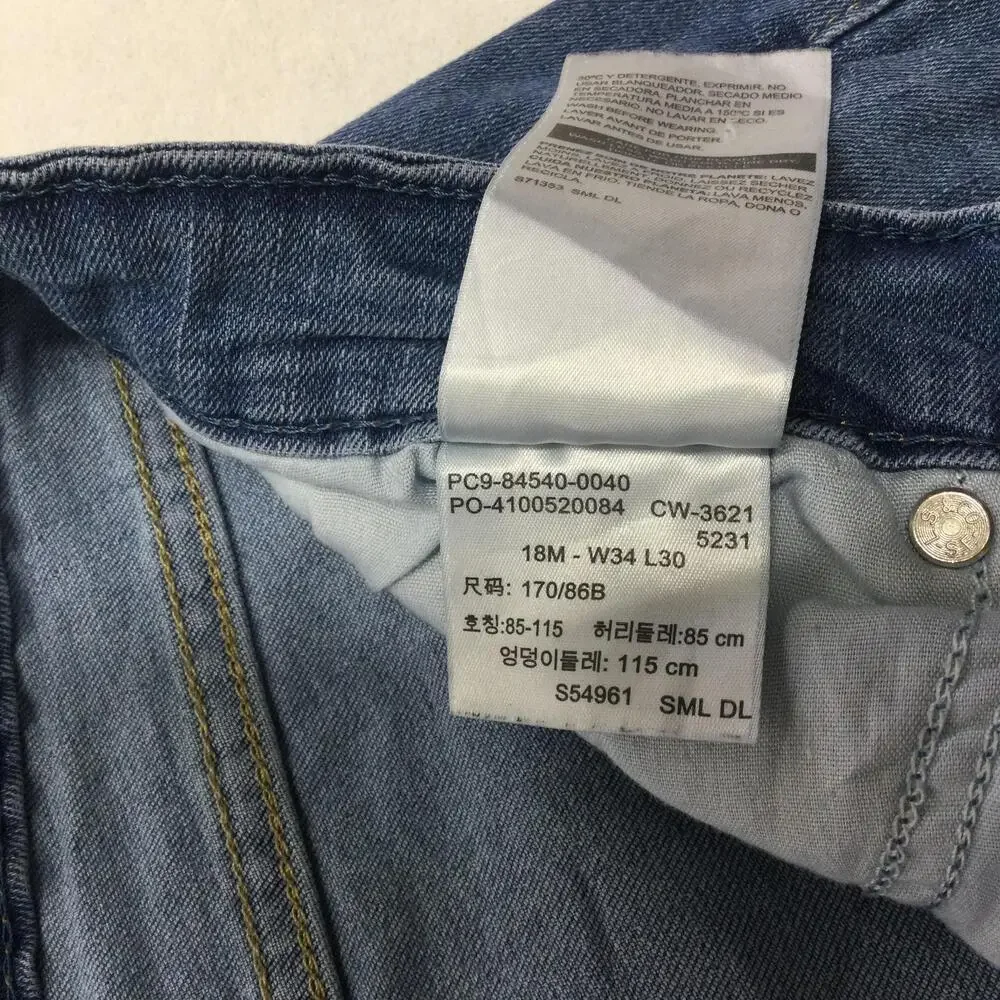 Signature by Levi Strauss brand signature